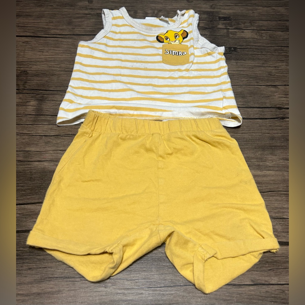 H&M Disney Simba Shorts And Tank Set